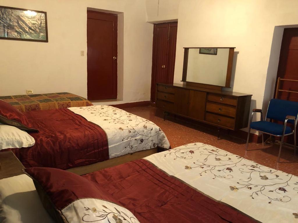 Hostal La Espanola Parras Parras de la Fuente Exterior foto