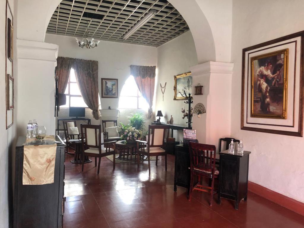 Hostal La Espanola Parras Parras de la Fuente Exterior foto